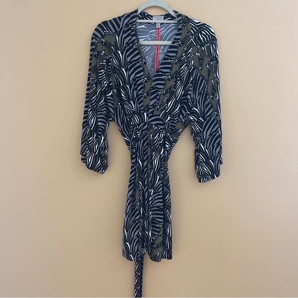 Banana Republic Issa London Collection Dress, Olive Zebra-printed  Kimono, sz 12 - Picture 9 of 13